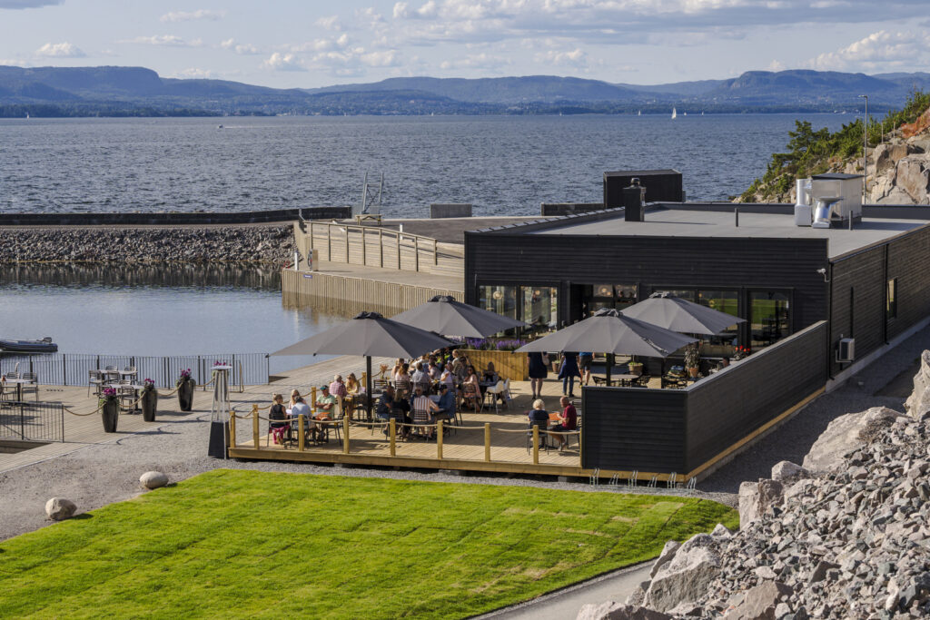 Primitivo Ristorante ligger rett i nærheten